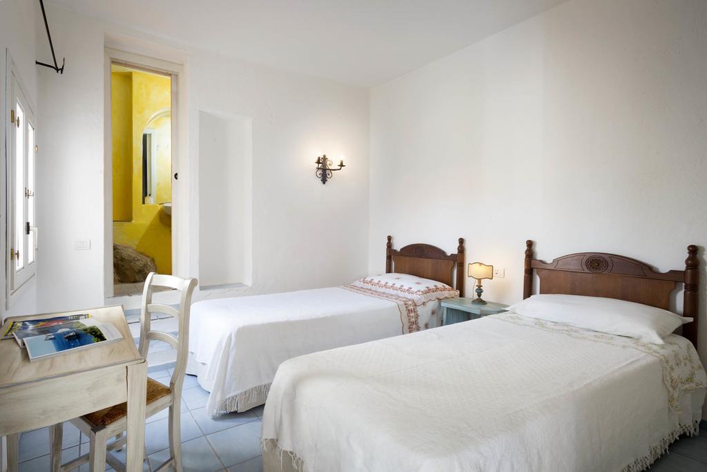 Le Case Di Capriccioli Porto Cervo Exterior photo